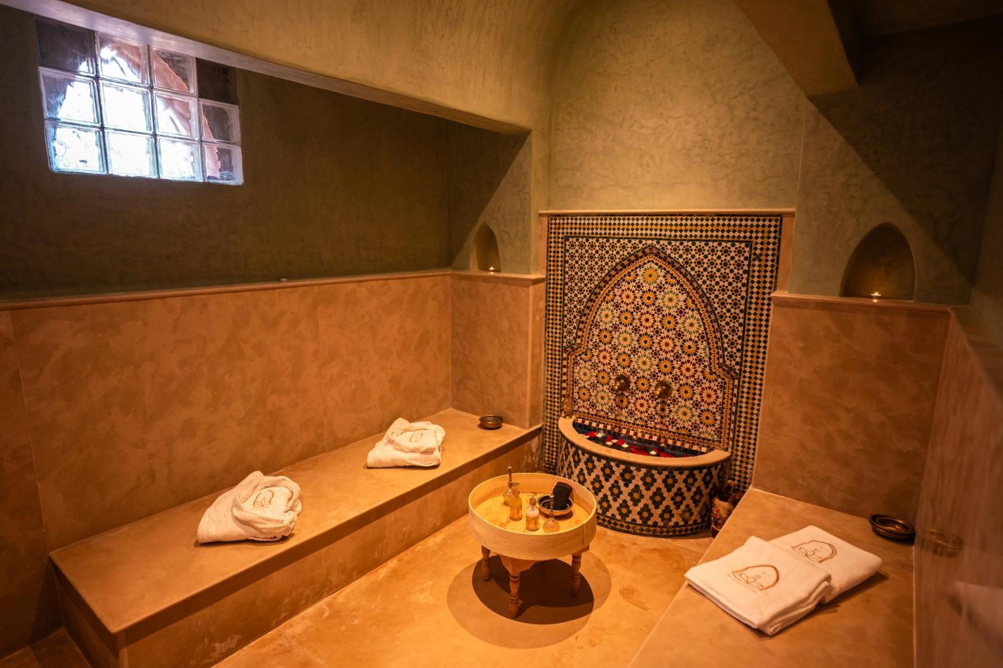 Palais Menzah & Spa Ouled Bouzid Exterior foto