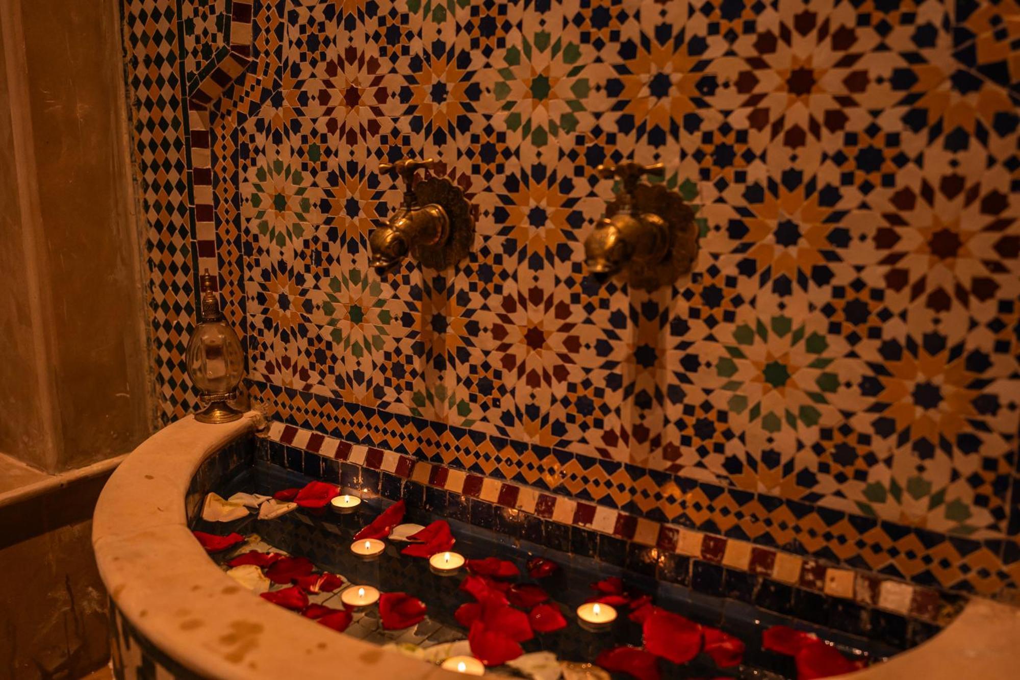 Palais Menzah & Spa Ouled Bouzid Exterior foto